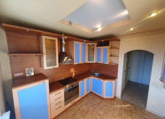 Продается однокомнатная квартира, 43 м2, Челябинск, улица Тухачевского, 8