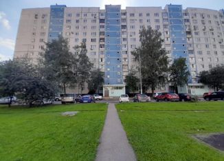 Продажа 3-комнатной квартиры, 61.8 м2, Москва, улица Декабристов, 34, улица Декабристов