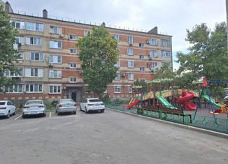 Продажа 2-комнатной квартиры, 47.1 м2, посёлок городского типа Яблоновский, улица Фридриха Энгельса, 24