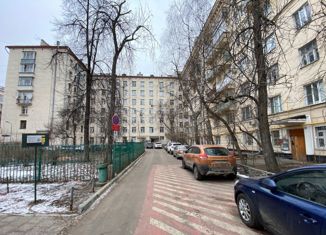 Продажа 3-ком. квартиры, 75 м2, Москва, Лазаревский переулок, 8, Лазаревский переулок