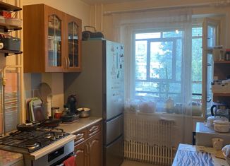 Продажа 3-комнатной квартиры, 65 м2, Калужская область, улица Гагарина, 51