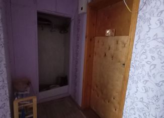 Продаю 1-ком. квартиру, 30.9 м2, Полевской, микрорайон Ялунина, 20