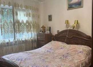 Продам 3-ком. квартиру, 63.7 м2, Нальчик, улица Кирова, 11, район Горная