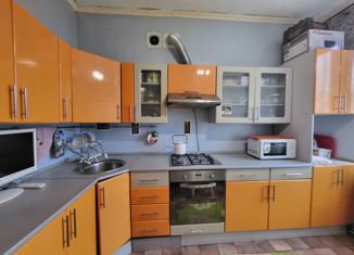 3-ком. квартира на продажу, 69 м2, Карабаново, улица Мира, 2