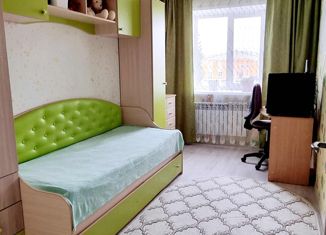 3-комнатная квартира на продажу, 56 м2, Мариинск, Набережная улица, 142