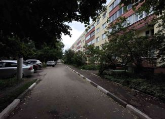 Продам 2-комнатную квартиру, 50.7 м2, Кольчугино, улица Шмелёва, 4