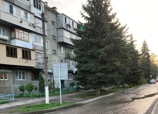 Продажа трехкомнатной квартиры, 50 м2, Нальчик, район Дубки, улица 2-й Таманской Дивизии, 420