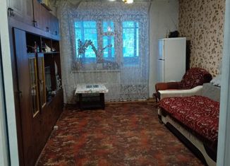 Трехкомнатная квартира на продажу, 61.4 м2, Новокузнецк, проспект Шахтёров, 16