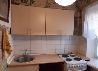 Продается двухкомнатная квартира, 42.4 м2, Глазов, улица Короленко, 25А