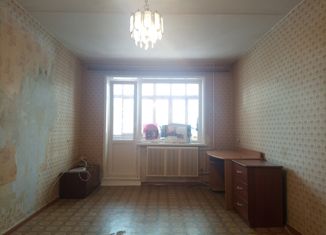 Продажа трехкомнатной квартиры, 58 м2, Соликамск, проспект Строителей, 16