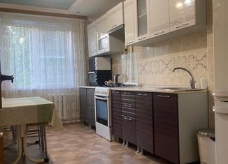 Продам 3-комнатную квартиру, 64.6 м2, Волгоградская область, Восточно-Казахстанская улица, 8