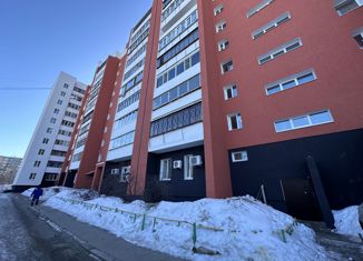 Продам 1-комнатную квартиру, 34 м2, Челябинск, Курчатовский район, Комсомольский проспект, 74