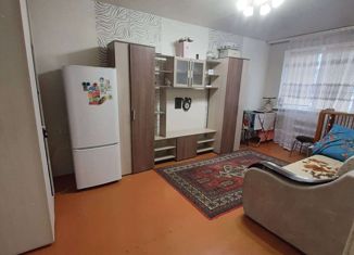 Сдам в аренду двухкомнатную квартиру, 43 м2, Альметьевск, улица Толстого, 4
