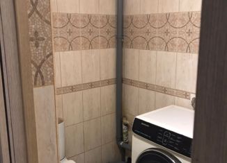 Продается двухкомнатная квартира, 41.9 м2, село Старомарьевка, Комсомольская улица, 13