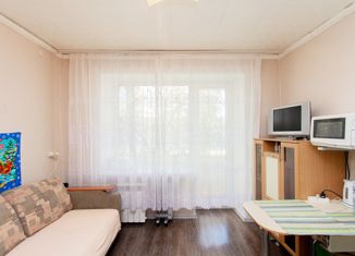 Продаю комнату, 13.8 м2, Чайковский, Приморский бульвар, 51