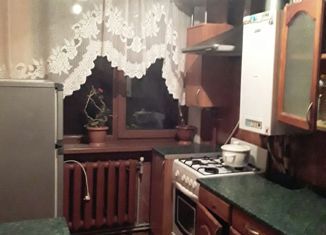 Продается 1-ком. квартира, 32 м2, посёлок городского типа Гвардейское, улица Карла Маркса, 105