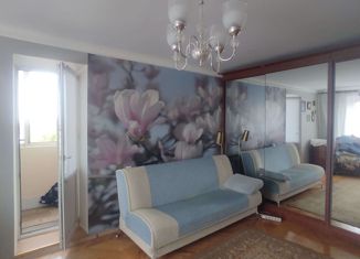 Продаю 3-ком. квартиру, 63 м2, Ставрополь, Ботанический проезд, 10, микрорайон № 21