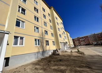 Продажа трехкомнатной квартиры, 66.7 м2, рабочий посёлок Кадуй, Весенняя улица, 6