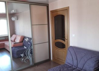 Продаю однокомнатную квартиру, 32.7 м2, Находка, Молодёжная улица, 2