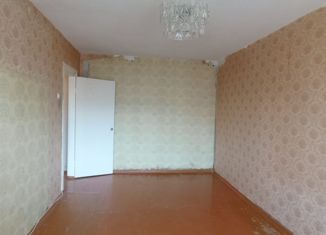 Продам трехкомнатную квартиру, 55 м2, Челябинская область, Солнечная улица, 16