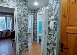 Продам трехкомнатную квартиру, 50 м2, Красный Сулин, улица Комарова, 6