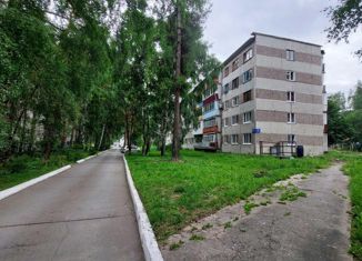 Продается 2-ком. квартира, 37 м2, поселок городского типа Черемушки, посёлок городского типа Черёмушки, 7