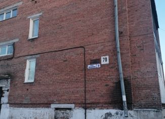 Продаю 4-ком. квартиру, 85 м2, Осинники, улица Ленина, 70