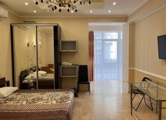 Продажа квартиры студии, 32.9 м2, Алушта, Набережная улица, 16И