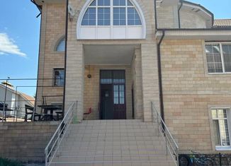 Продаю 2-ком. квартиру, 102.8 м2, посёлок Пригородный, Степная улица, 20