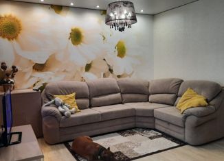 Продажа трехкомнатной квартиры, 75.4 м2, Северск, Советская улица, 9