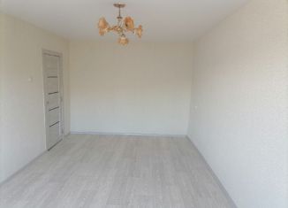 Продам однокомнатную квартиру, 29 м2, Владивосток, улица Адмирала Угрюмова, 5, Советский район