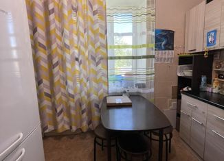 Продается двухкомнатная квартира, 48.2 м2, Лысьва, улица Багратиона, 34