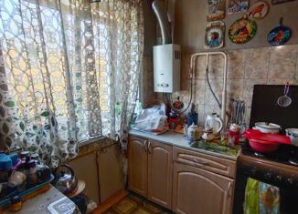 Продам 3-ком. квартиру, 43 м2, Брянск, улица Димитрова, 49, Володарский район