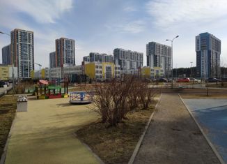 Двухкомнатная квартира на продажу, 52.3 м2, Санкт-Петербург, метро Комендантский проспект, Парашютная улица