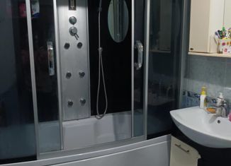 Продается 3-ком. квартира, 56.3 м2, Карачаевск, улица Ленина, 37А