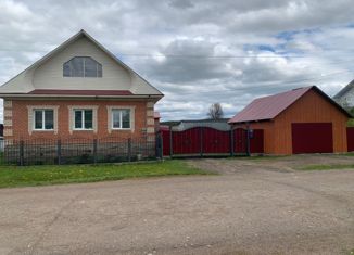 Продаю дом, 120 м2, село Верхние Киги, улица Шафиева