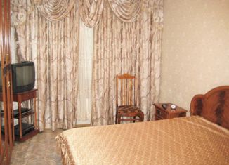 Продам 1-комнатную квартиру, 35.7 м2, Москва, улица Кедрова, 19, улица Кедрова