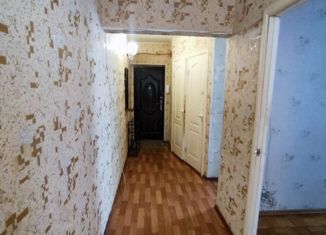 Продаю трехкомнатную квартиру, 58 м2, Сарапул, улица Мельникова, 1