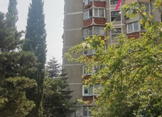 Продам 2-комнатную квартиру, 64 м2, посёлок городского типа Гурзуф, Зелёный переулок, 4