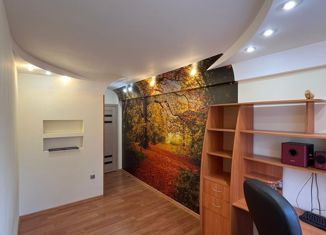 4-комнатная квартира на продажу, 74.4 м2, Астрахань, улица Сун Ят-Сена, 68/7, Кировский район