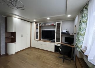 Продам 2-комнатную квартиру, 52.1 м2, Москва, Батайский проезд, 43, Батайский проезд