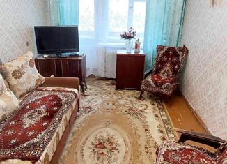 Продам двухкомнатную квартиру, 43 м2, Ленинградская область, 1-й микрорайон, 24