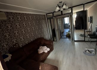 Продажа трехкомнатной квартиры, 61 м2, поселок городского типа Алексеевка, Невская улица, 19