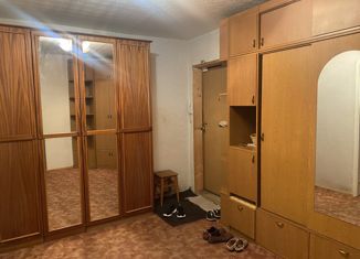 Сдам 3-ком. квартиру, 75 м2, Белгород, улица Губкина, 42Г