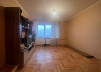 Продажа трехкомнатной квартиры, 61.5 м2, Новокубанск, Ленинградская улица, 23