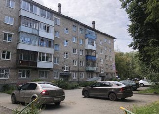 Продаю 2-ком. квартиру, 48 м2, Пермский край, Стахановская улица, 59