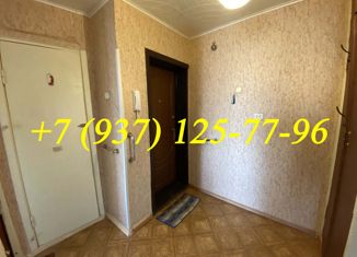 Продаю 3-комнатную квартиру, 61.7 м2, Астраханская область, улица Буденного, 7