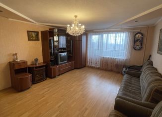 Продам трехкомнатную квартиру, 70 м2, Курская область, Светлый проезд, 13