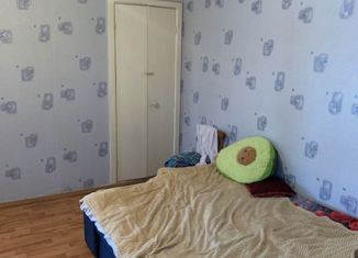 Продажа 2-ком. квартиры, 47 м2, Острогожск, Северный микрорайон, 10