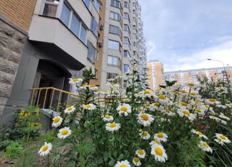 Двухкомнатная квартира на продажу, 59.6 м2, Москва, Волынская улица, 12к1, метро Солнцево
